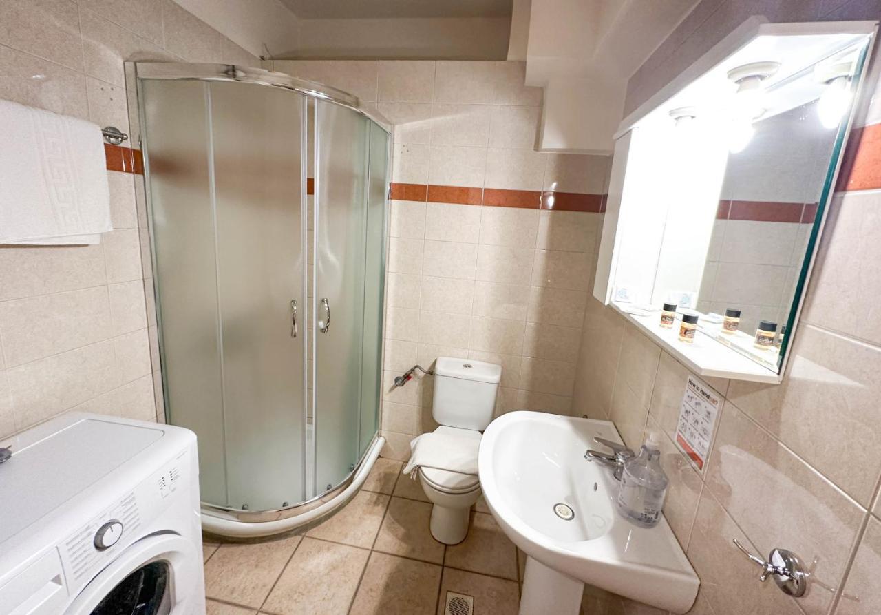 Mini Art Apartments Gerani  외부 사진