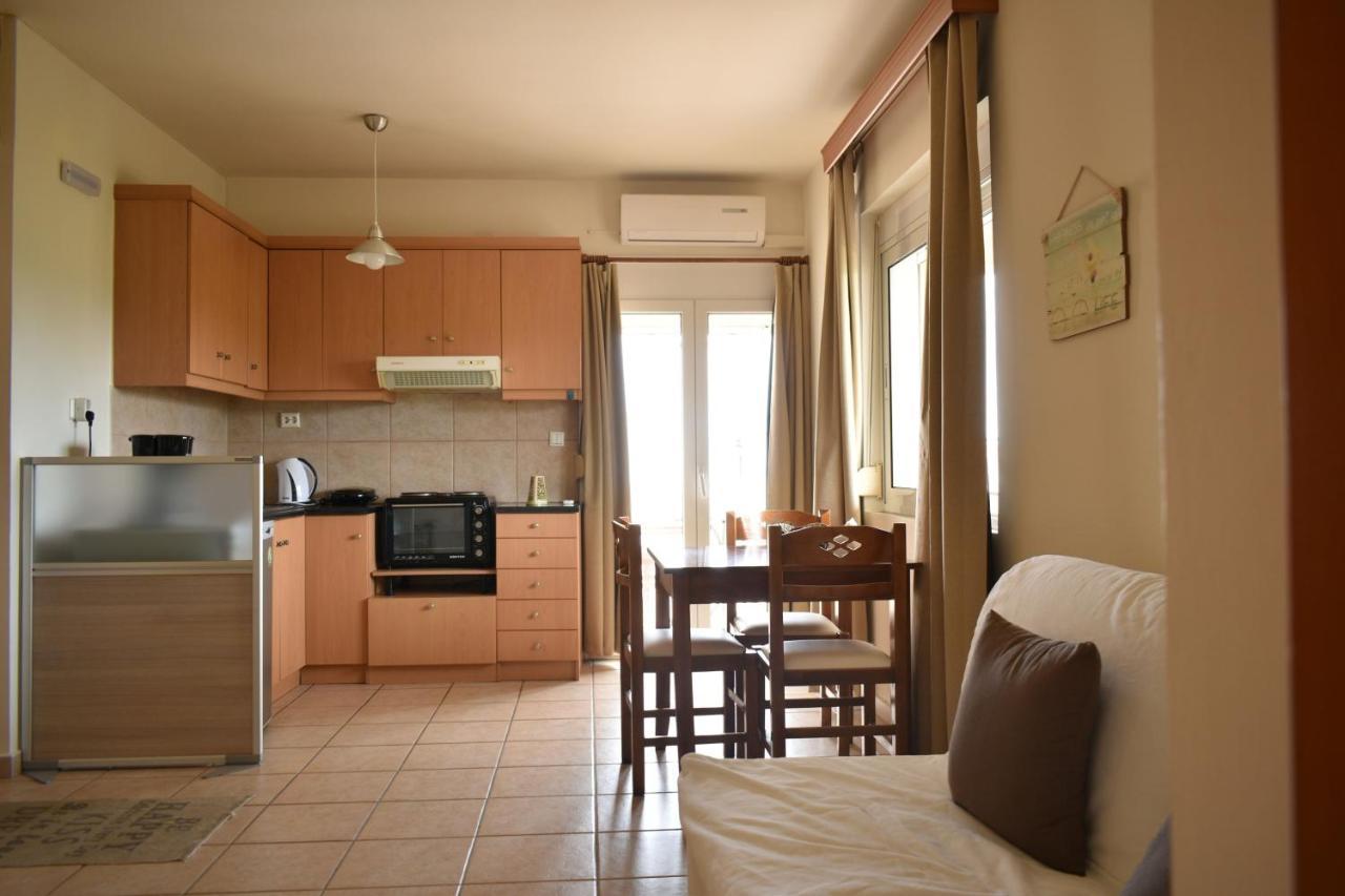Mini Art Apartments Gerani  외부 사진