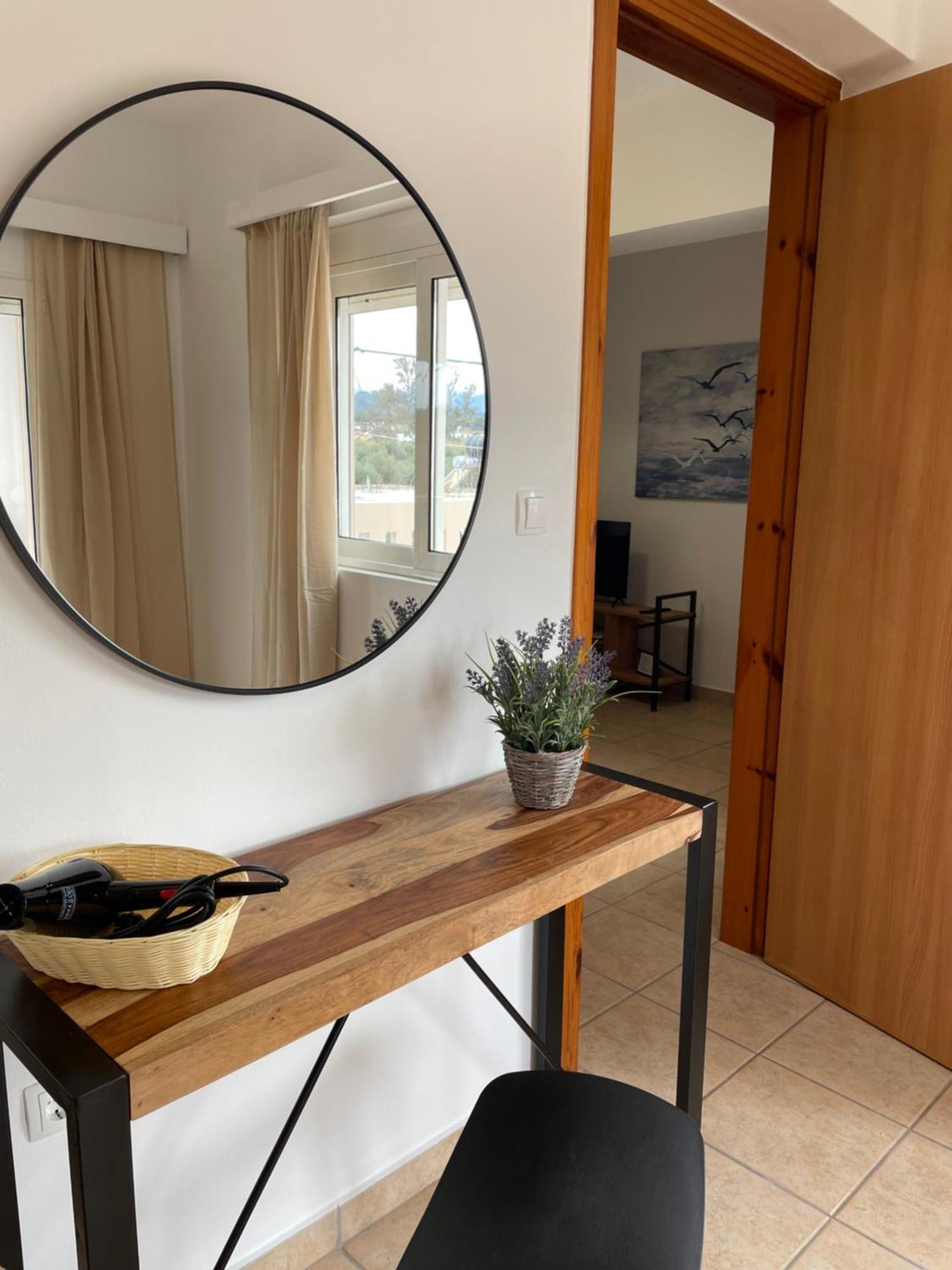 Mini Art Apartments Gerani  외부 사진