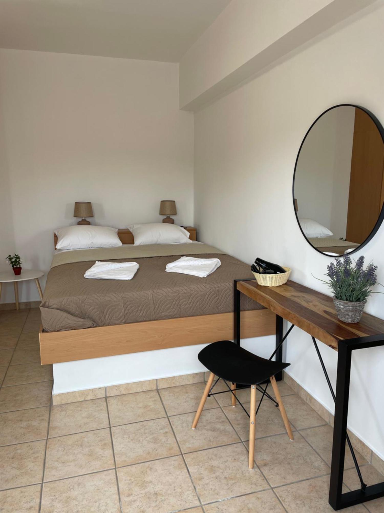 Mini Art Apartments Gerani  외부 사진
