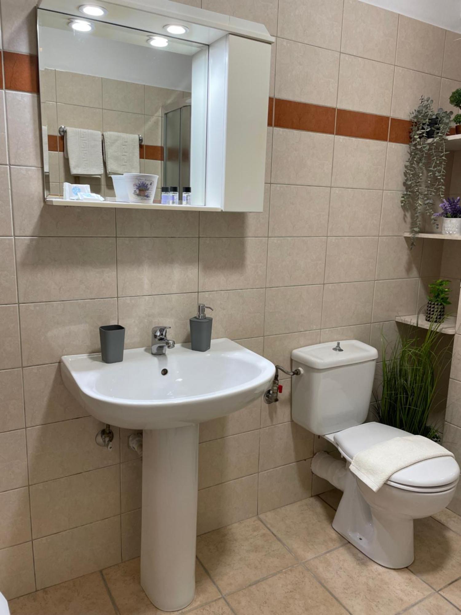 Mini Art Apartments Gerani  외부 사진