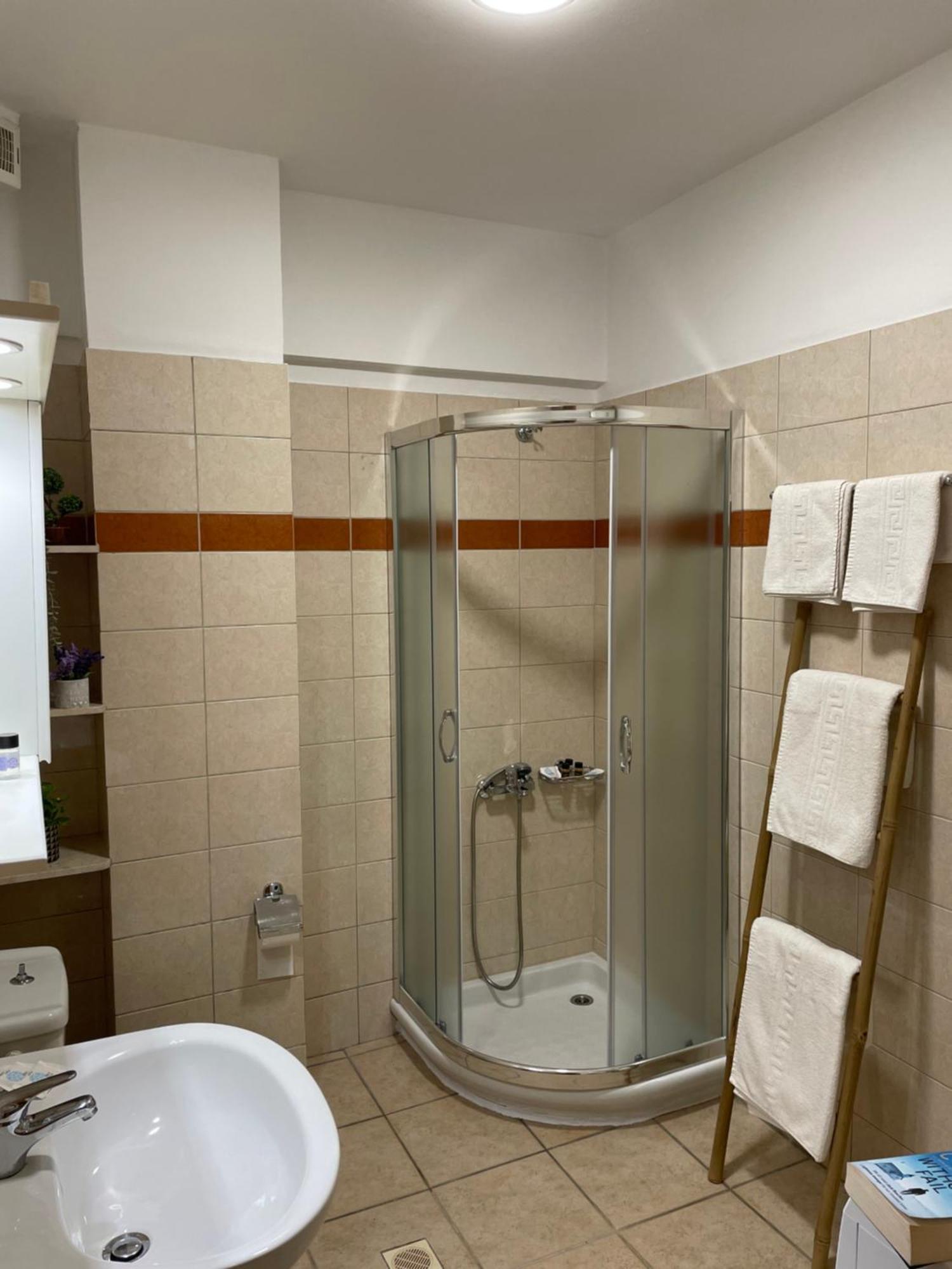 Mini Art Apartments Gerani  외부 사진